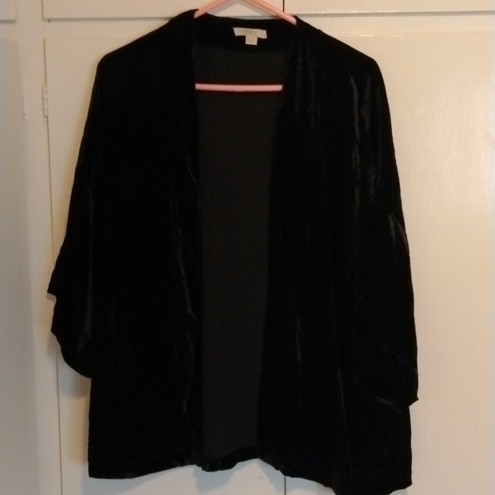 Loft crushed velvet wrap